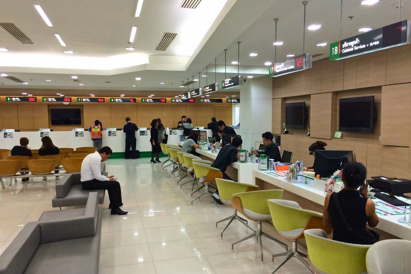 でも、「口座開設」の壁は高い