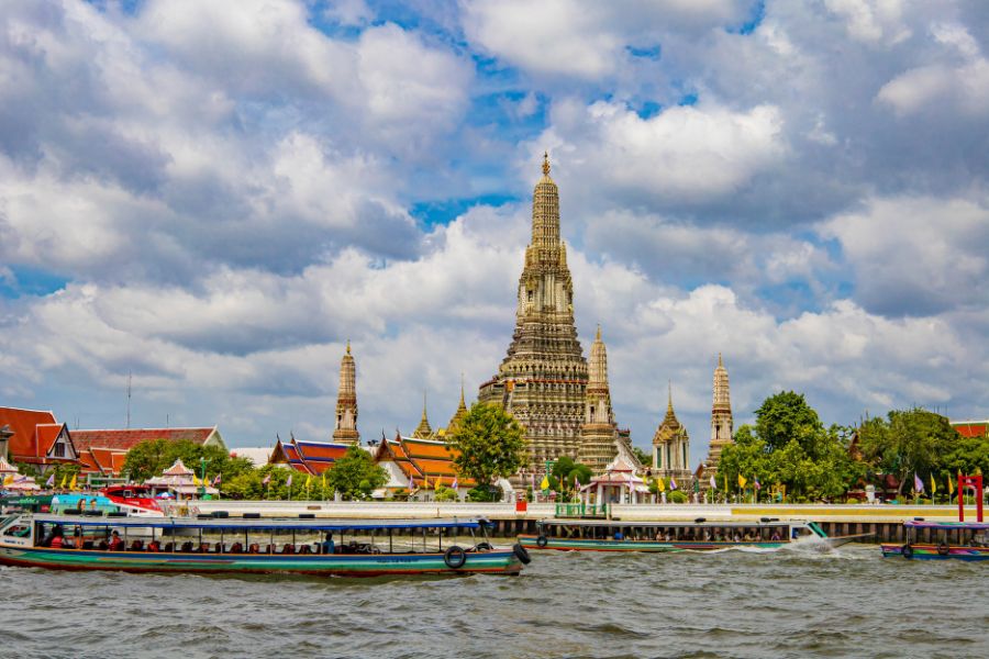 バンコクに住んでいる日本人はどんな人たち？在住者コミュニティについて