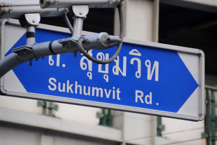 バンコクには何人の日本人が住んでいるのか